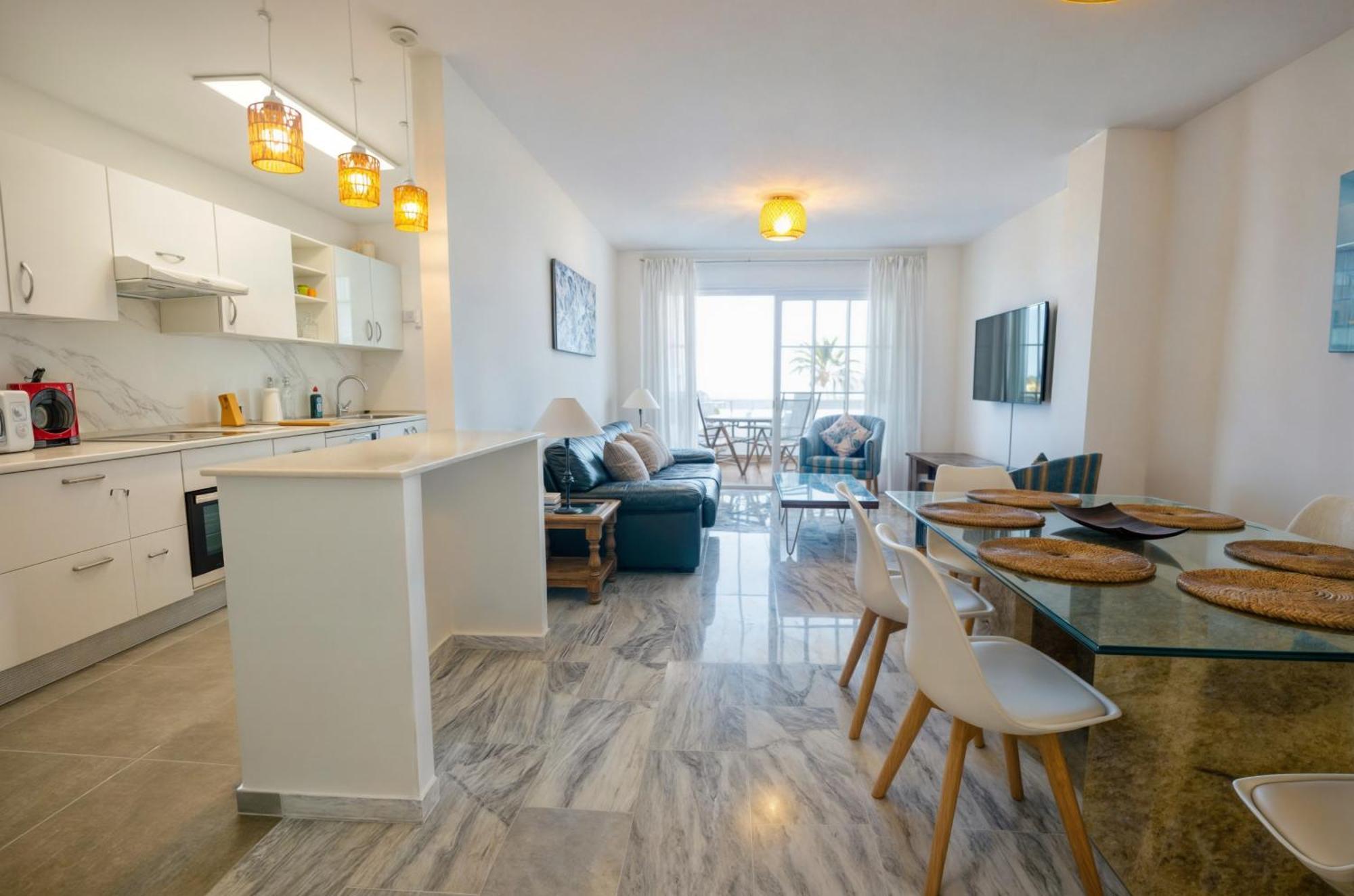 Apartamento Pilar Marbella Exterior foto
