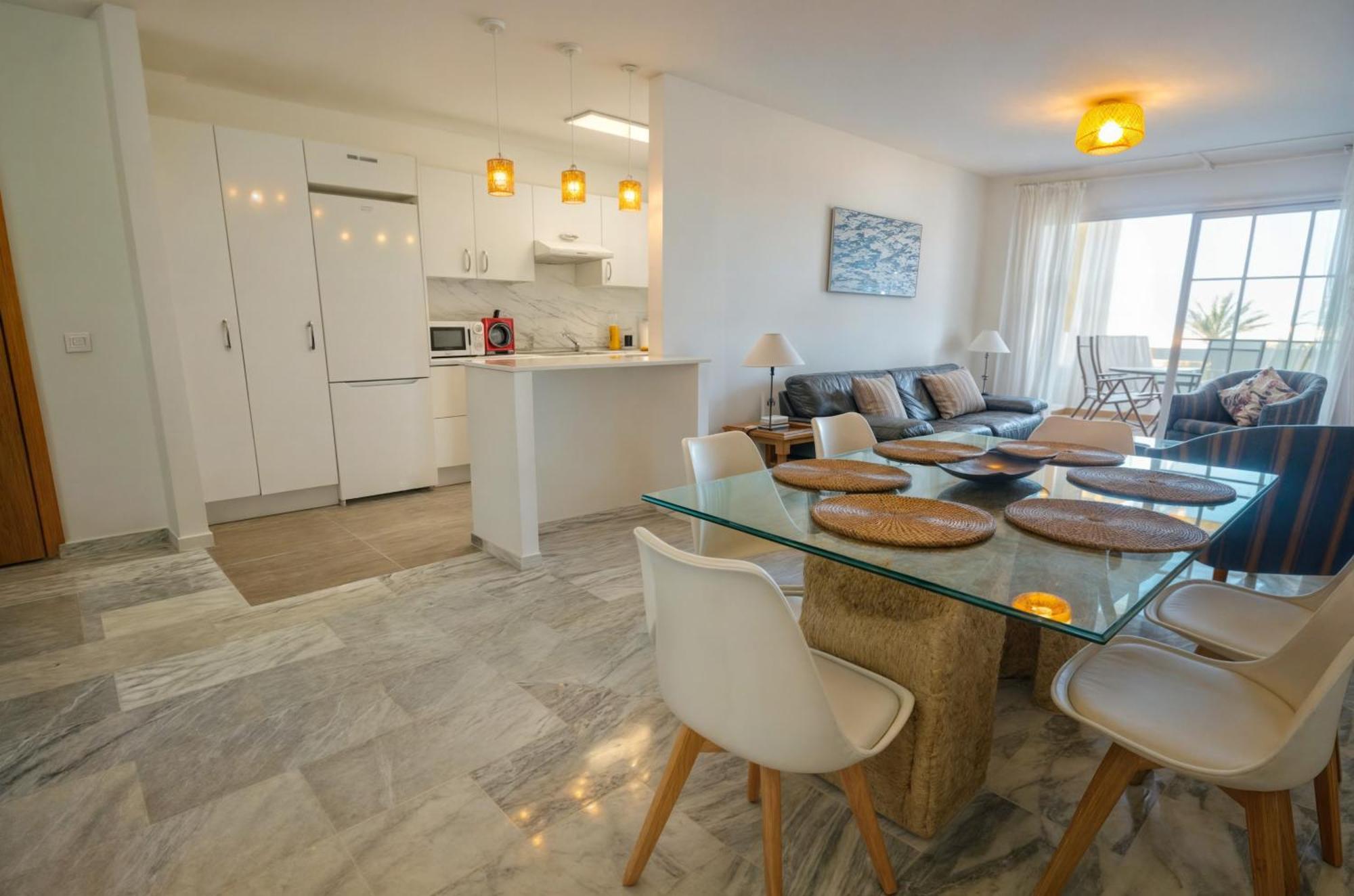Apartamento Pilar Marbella Exterior foto