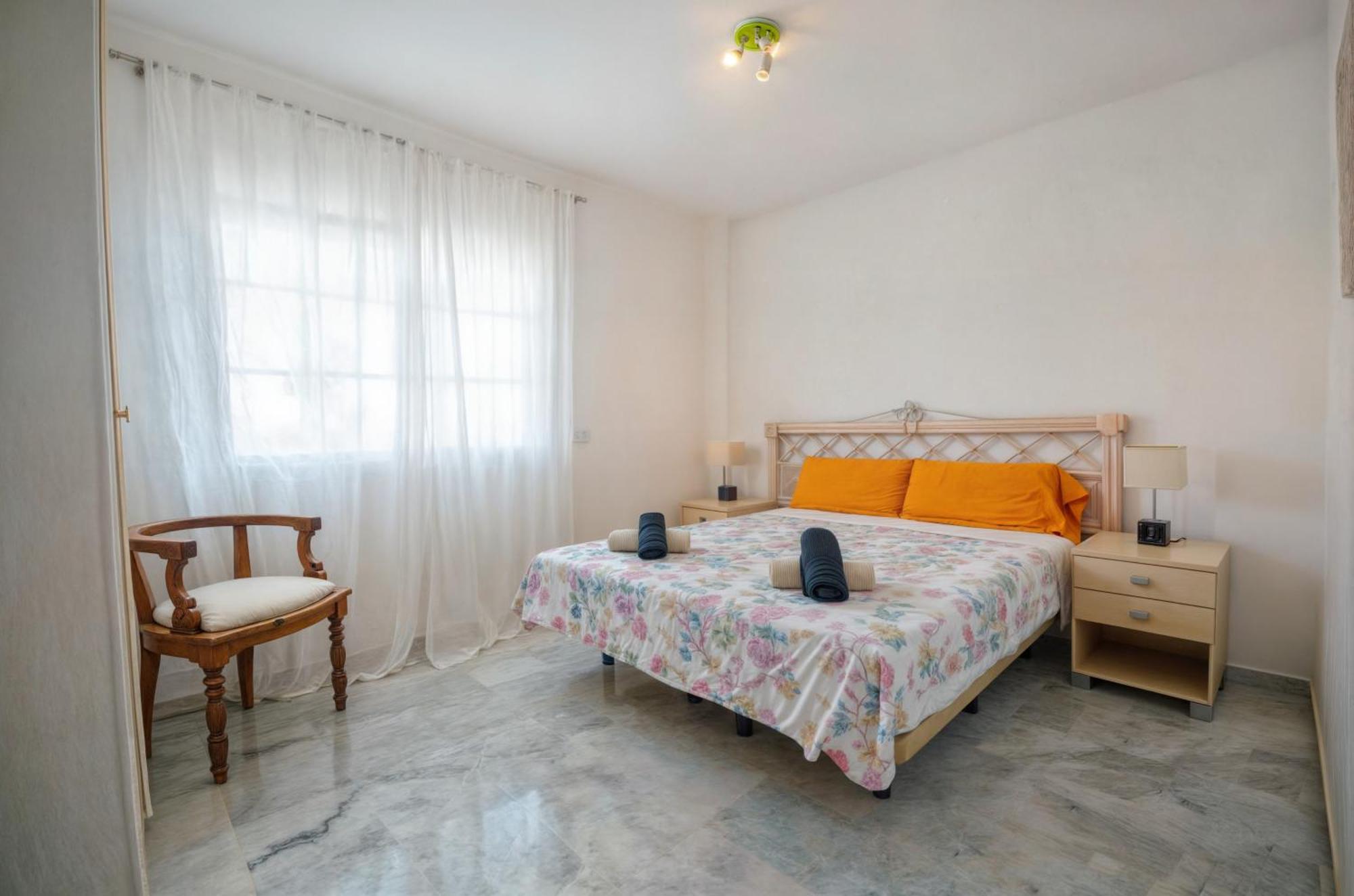 Apartamento Pilar Marbella Exterior foto