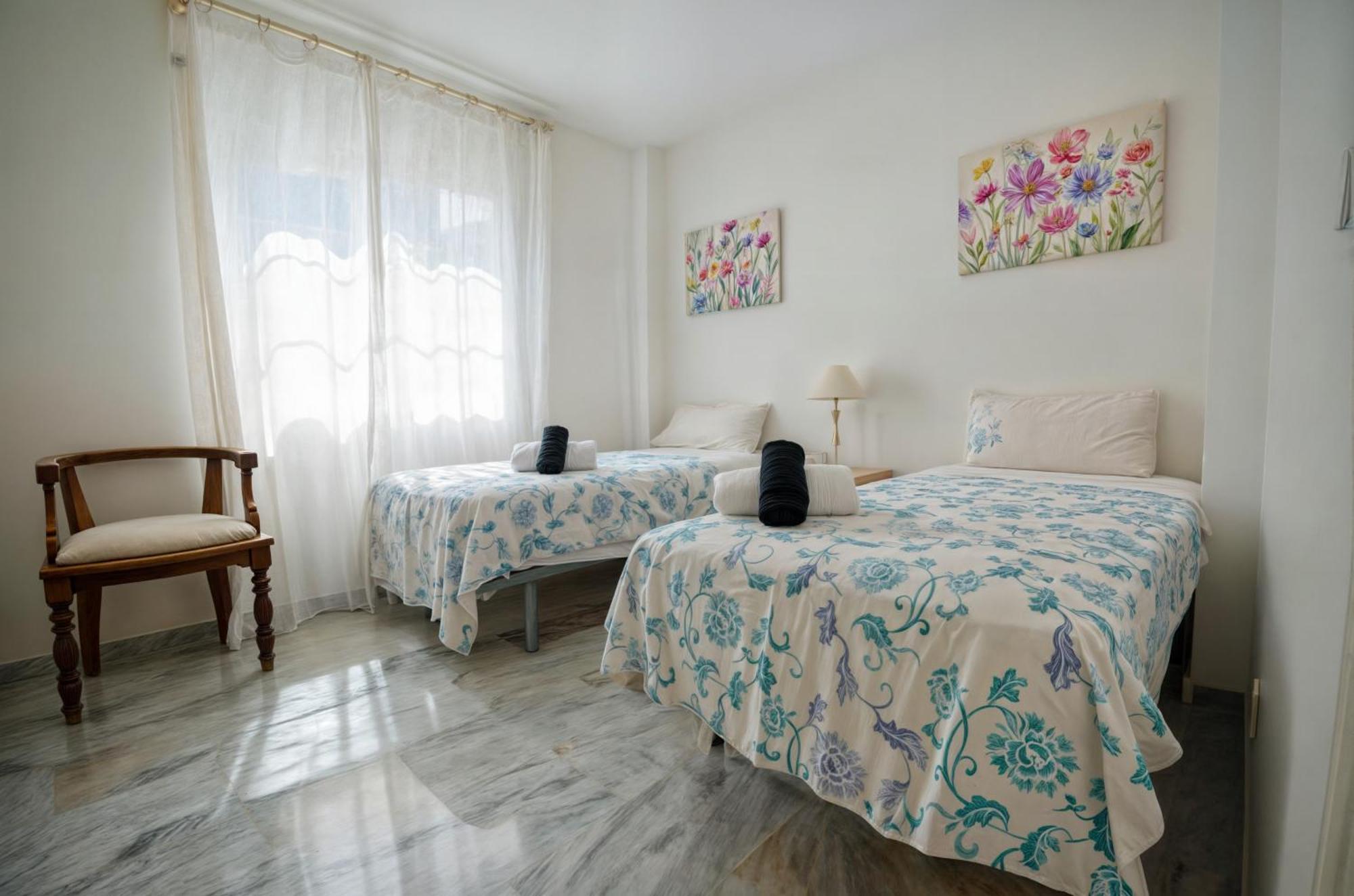 Apartamento Pilar Marbella Exterior foto